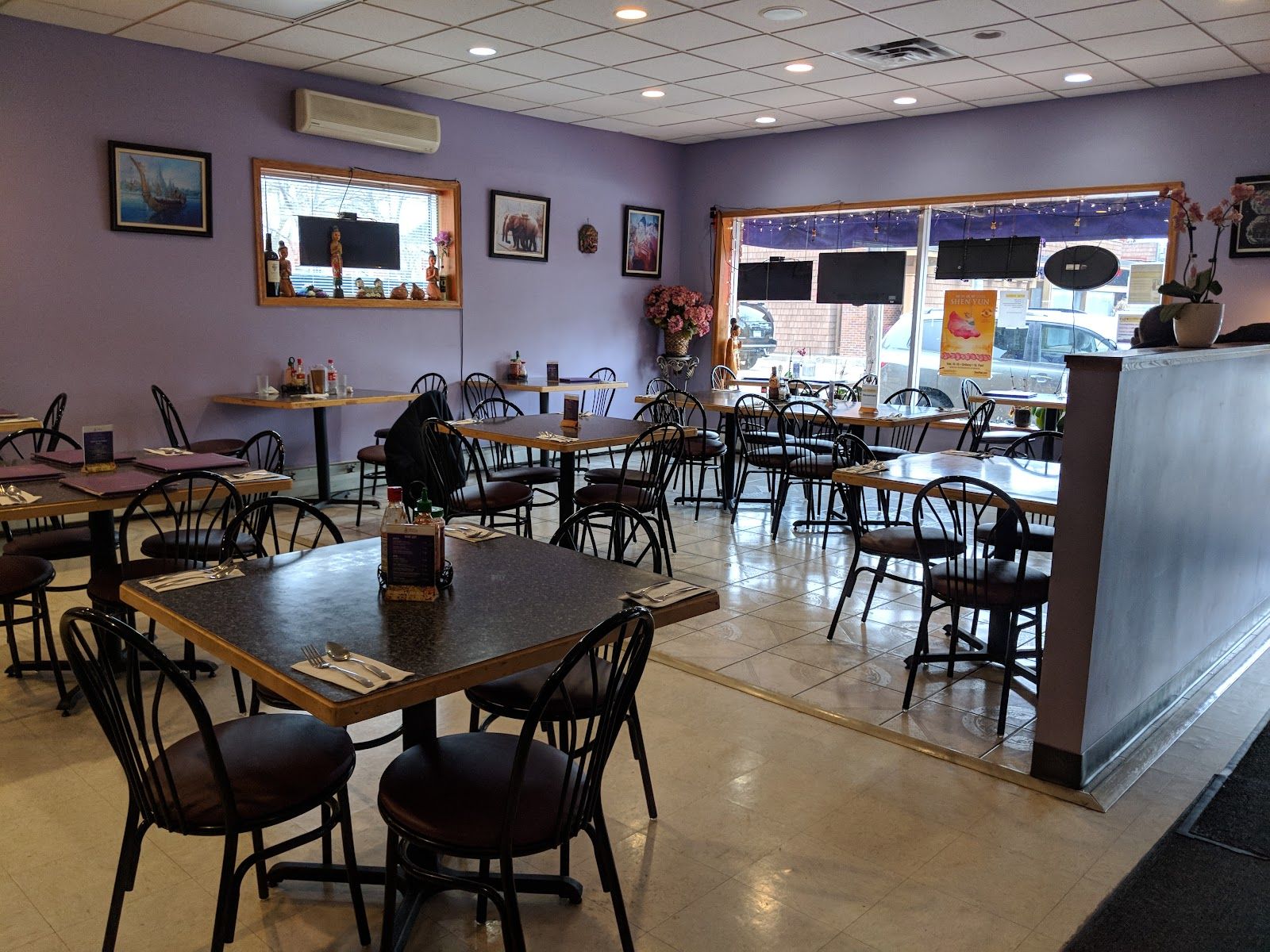 Ban Thai Restaurant