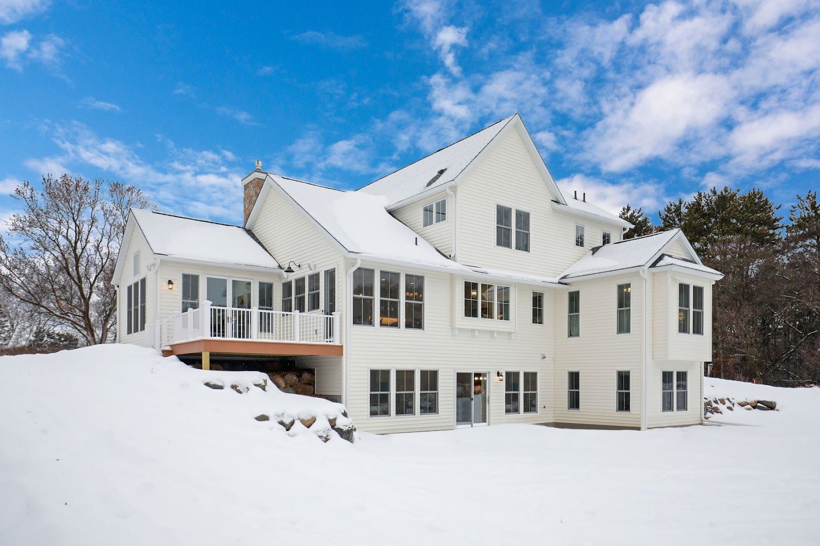 D.T. Carlson Co. Custom Home Builder