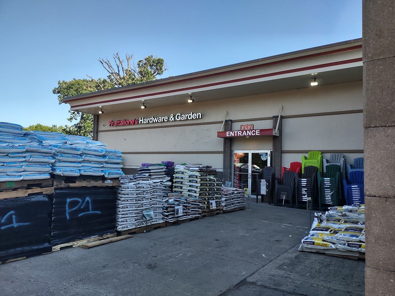 Frattalone's Hardware & Garden
